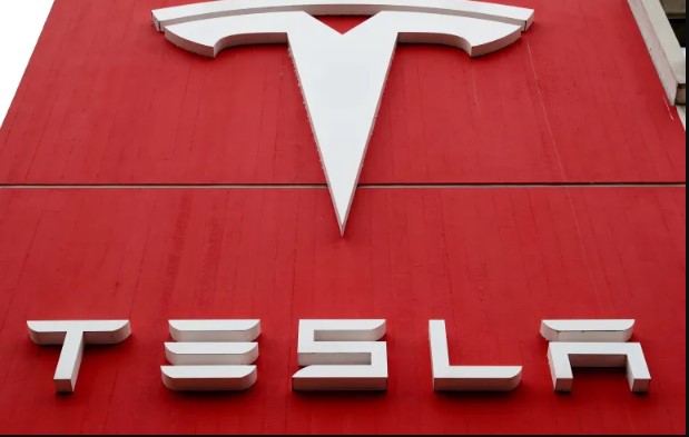 Read more about the article Tesla en Chine : Premier contrat pour une grande centrale de batteries au réseau dans un contexte géopolitique tendu
